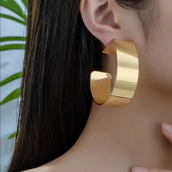 14K Gold Womens Large Flat Chunky Semi Hoop Earrings Round Big Hoops Jewelry NEW